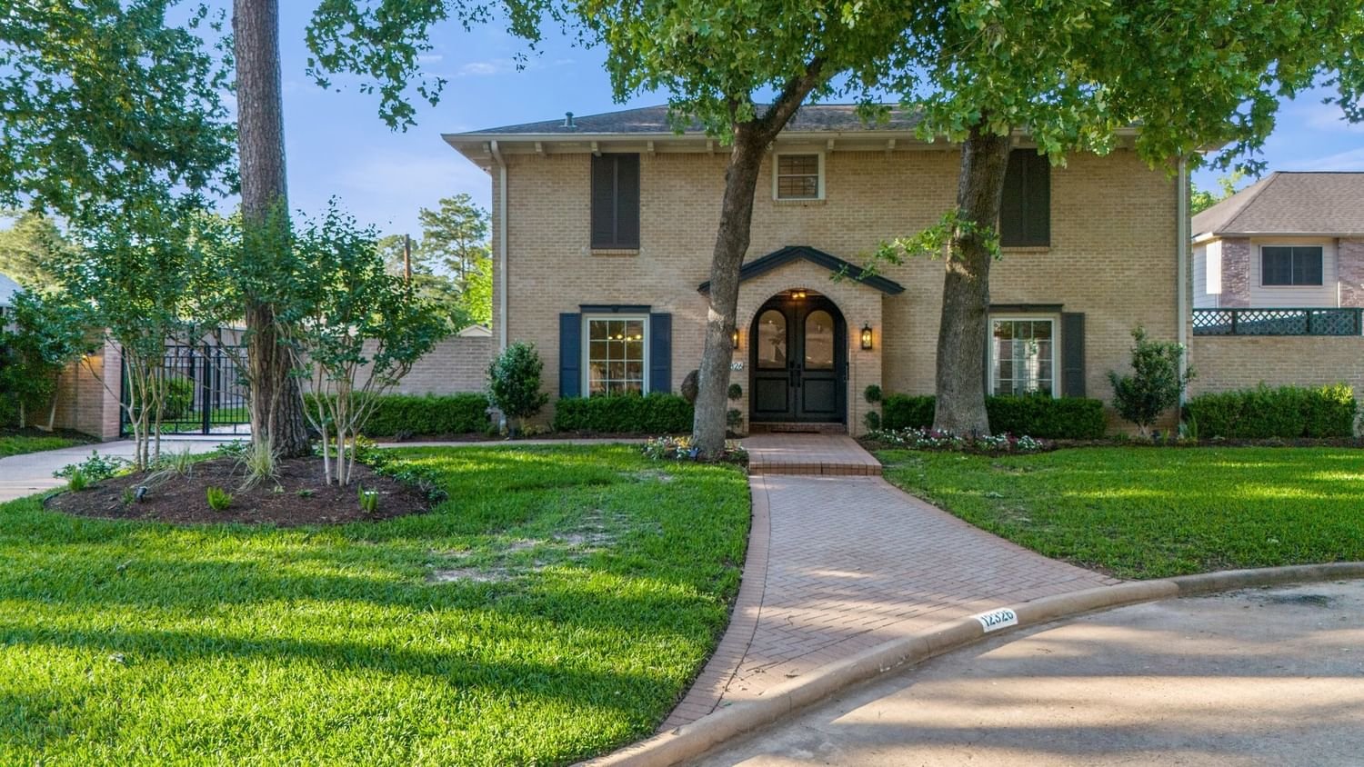 Real estate property located at 12326 Tunbridge, Harris, Tealwood, Houston, TX, US