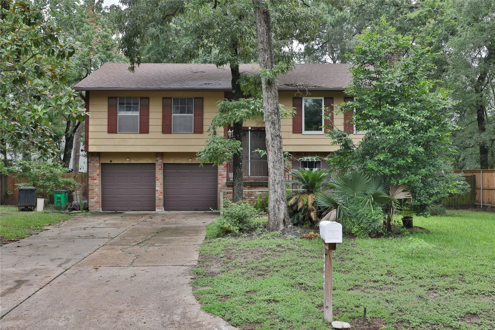 Real estate property located at 2247 Oak Shores, Harris, Woodland Hills Village Sec 09, Houston, TX, US