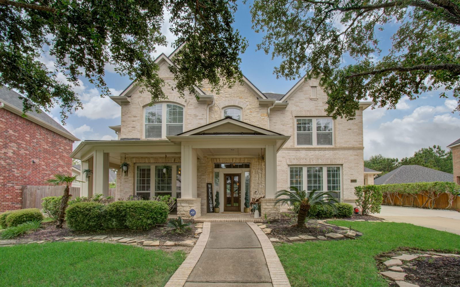 Real estate property located at 3831 Bell Hollow, Fort Bend, Grand Lakes Ph 4 Sec 1, Katy, TX, US