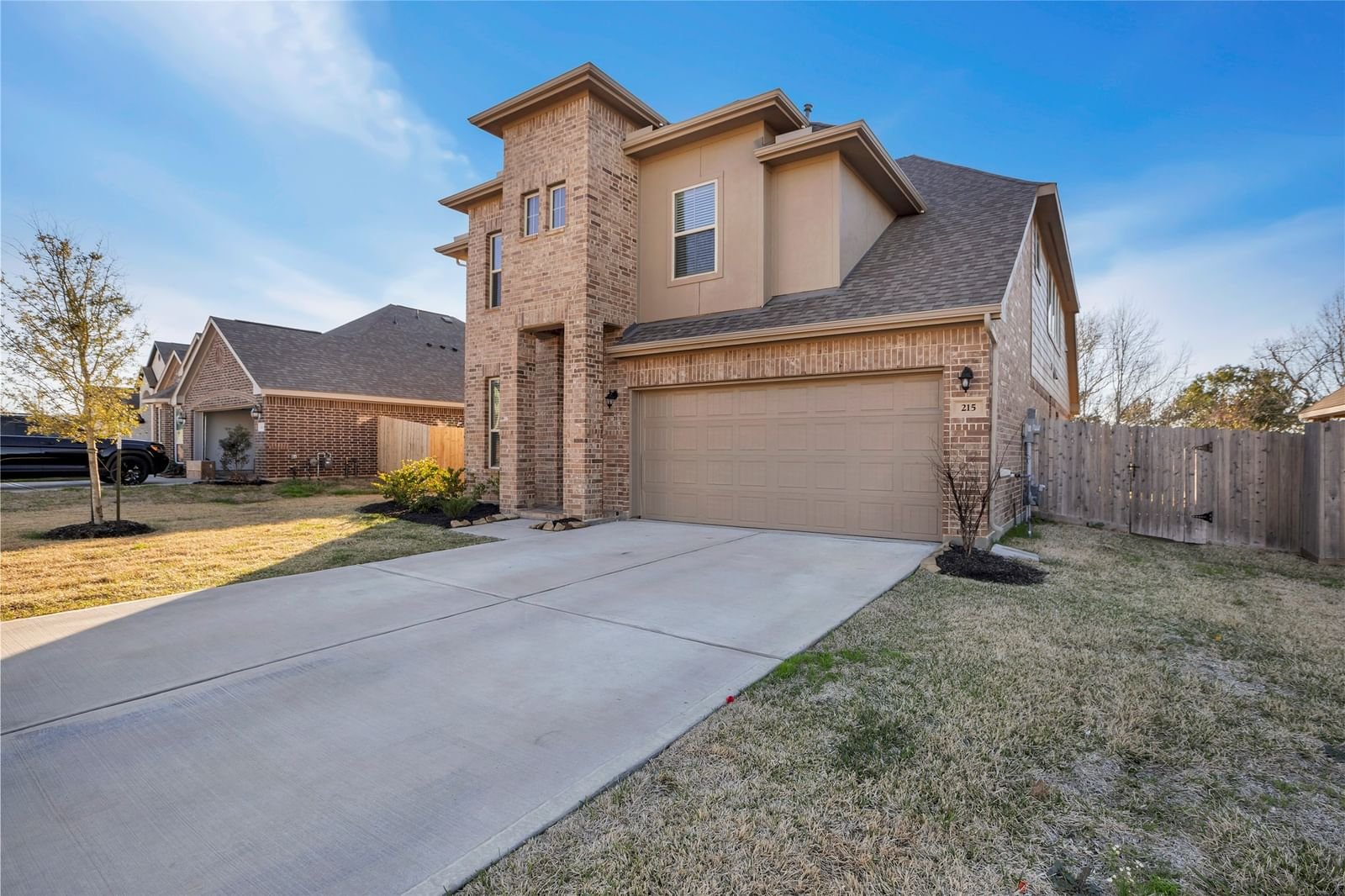 Real estate property located at 215 Little Dog, Montgomery, Town Creek Crossing 01, Montgomery, TX, US