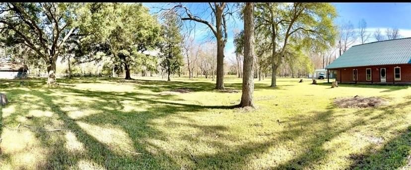 Real estate property located at 215 County Road 2086, Liberty, N/A, Liberty, TX, US
