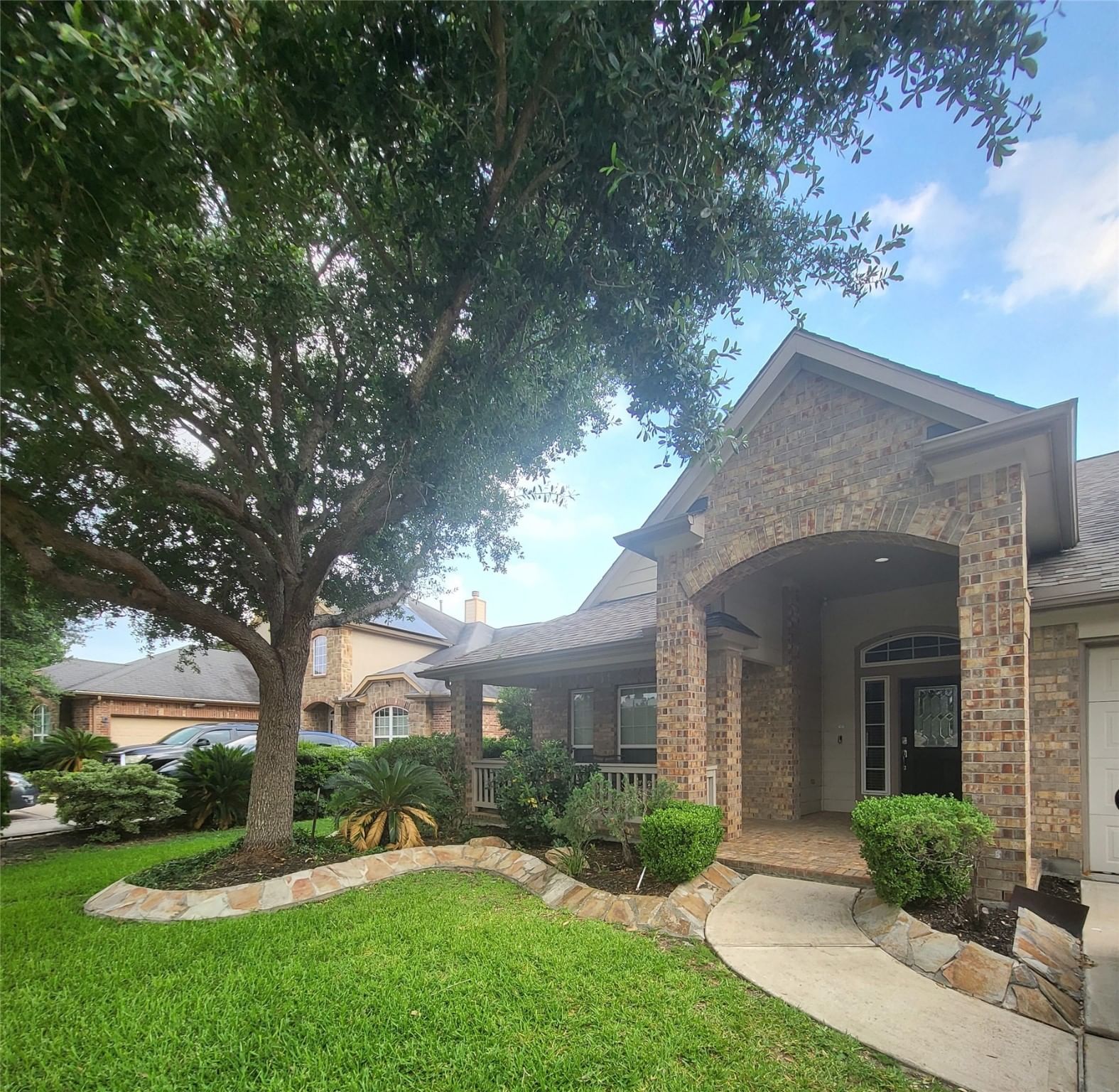 Real estate property located at 17907 Royal Gate, Fort Bend, Mission Sierra Sec 1, Richmond, TX, US