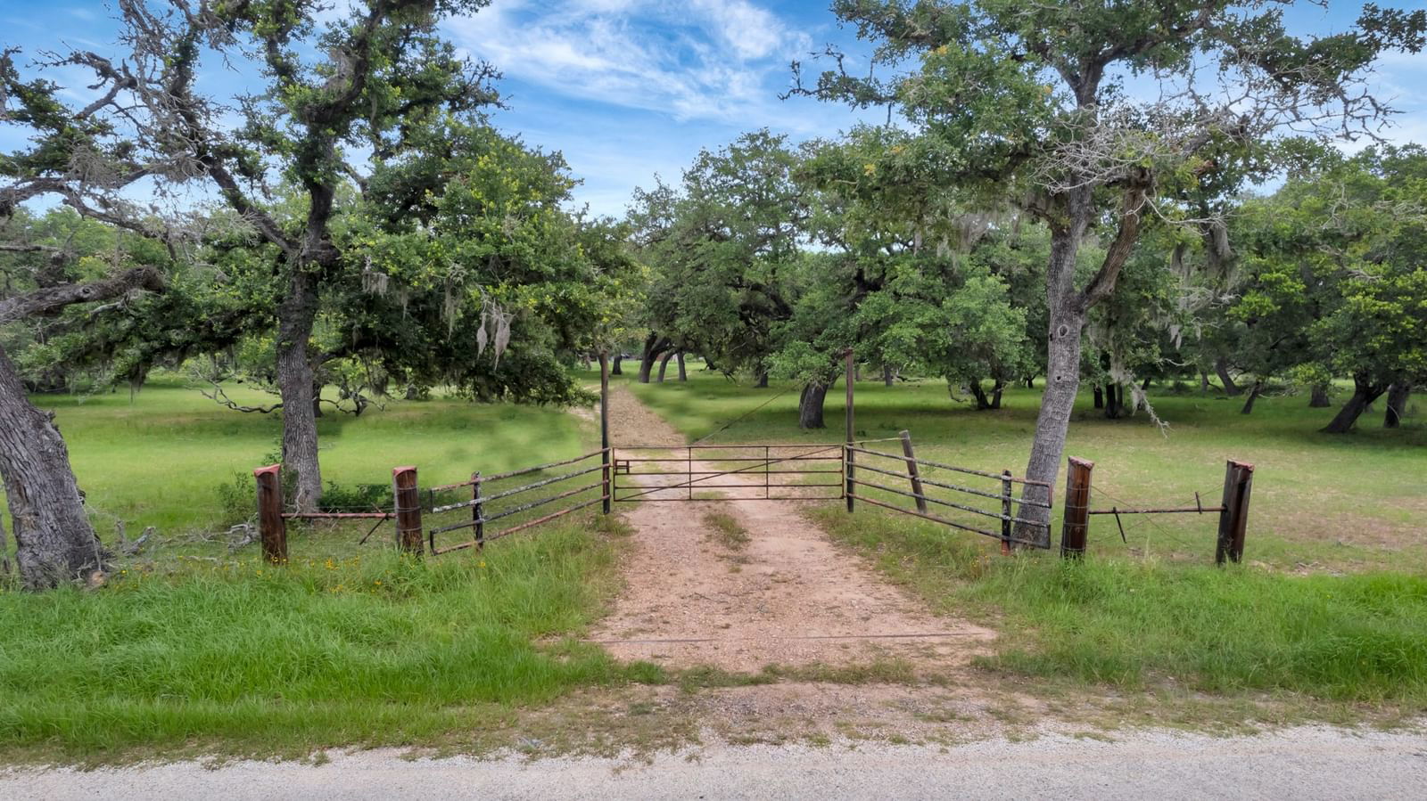 Real estate property located at 0 County Road 285, Jackson, Rural, Edna, TX, US