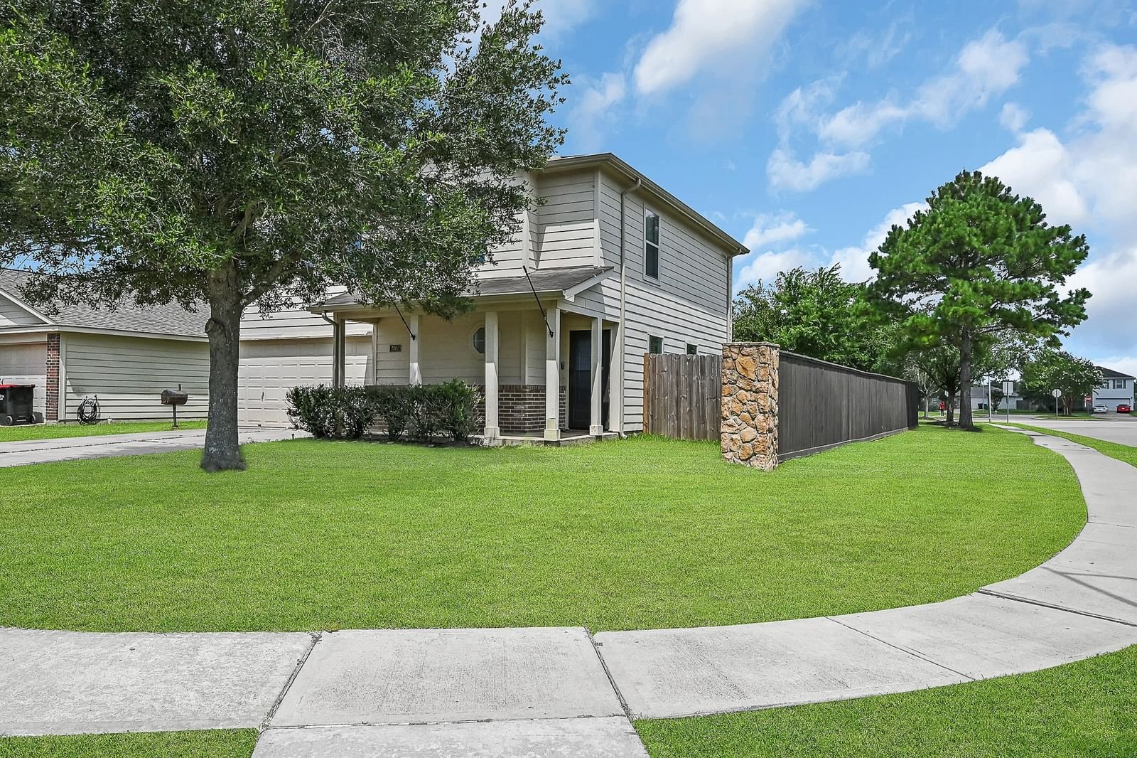 Real estate property located at 3902 Cloudbluff, Fort Bend, Sunrise Meadow, Richmond, TX, US
