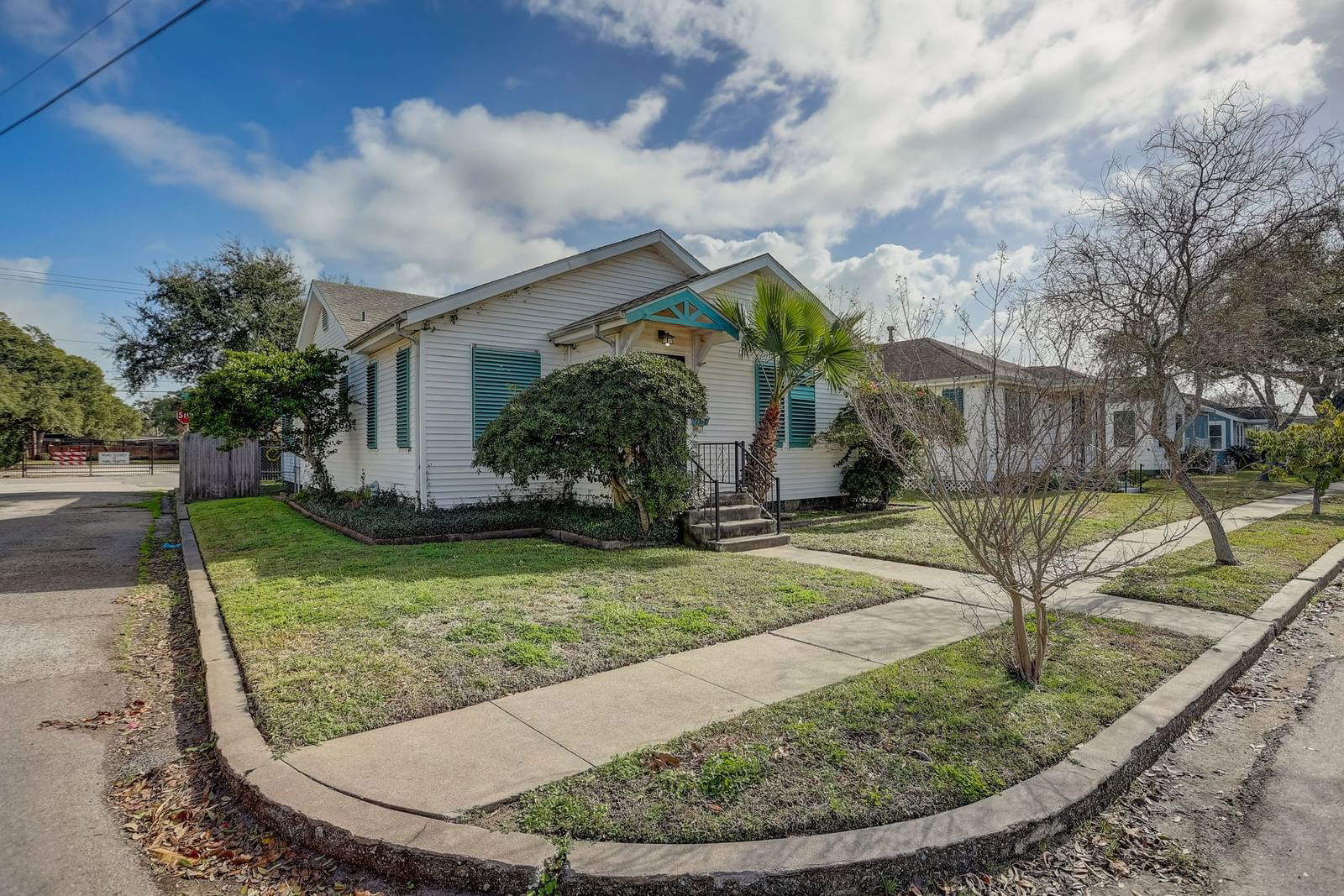 Real estate property located at 1306 Bowie, Galveston, Palm Gardens, Galveston, TX, US