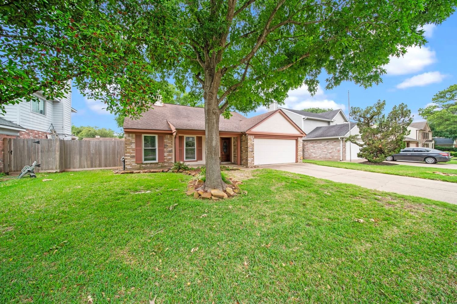 Real estate property located at 10423 Tablerock, Harris, Winchester Country, Houston, TX, US
