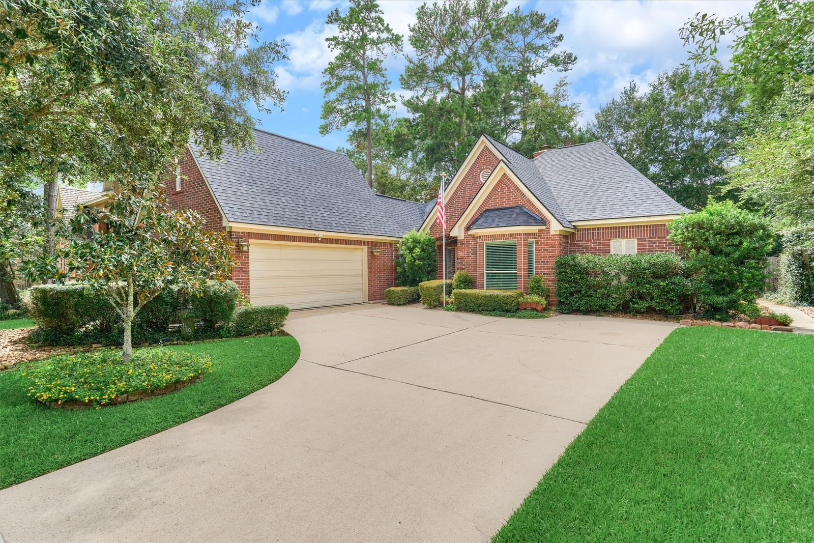 Real estate property located at 119 Split Rock, Montgomery, The Woodlands Panther Creek, The Woodlands, TX, US