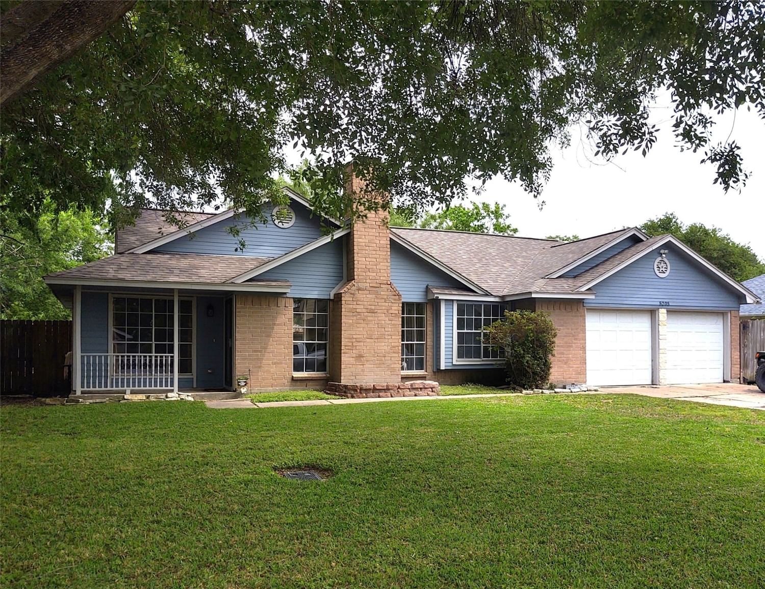 Real estate property located at 5205 Winding Brook, Galveston, Briar Glen Sec 1 Ph 2, Dickinson, TX, US