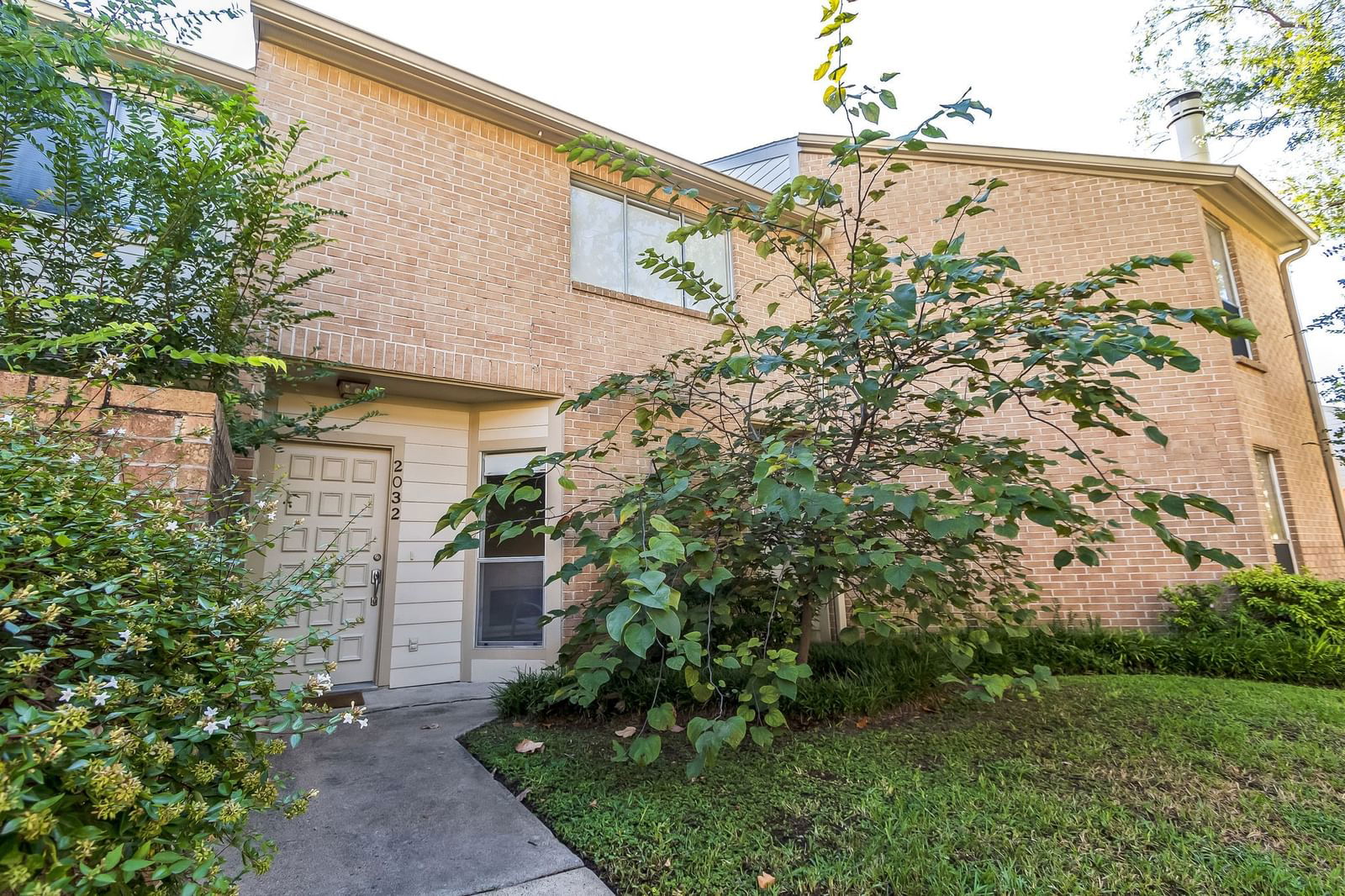 Real estate property located at 2032 Augusta #36, Harris, Augusta Village Townhomes, Houston, TX, US