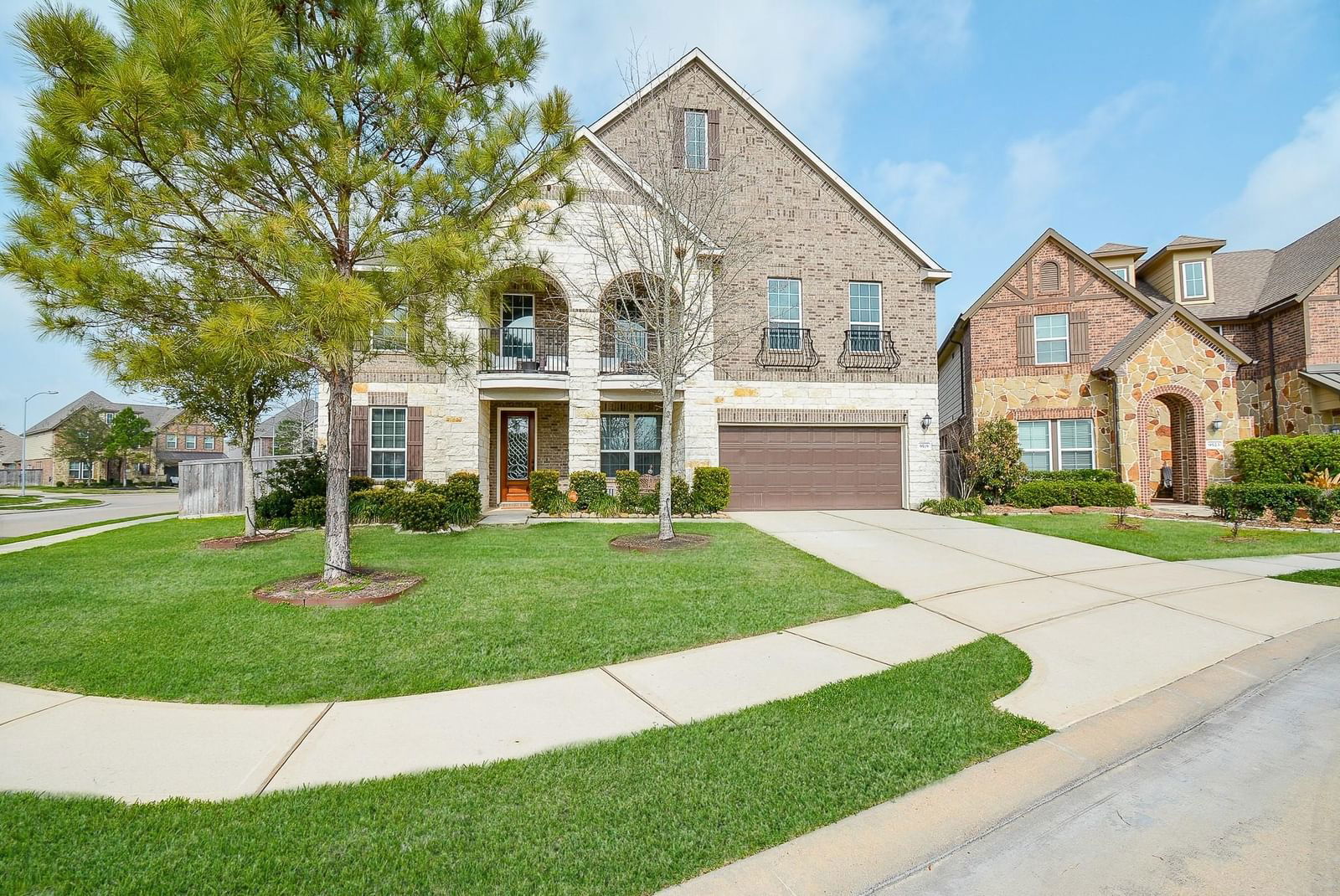 Real estate property located at 9519 Solano Point, Harris, Mirabella, Cypress, TX, US