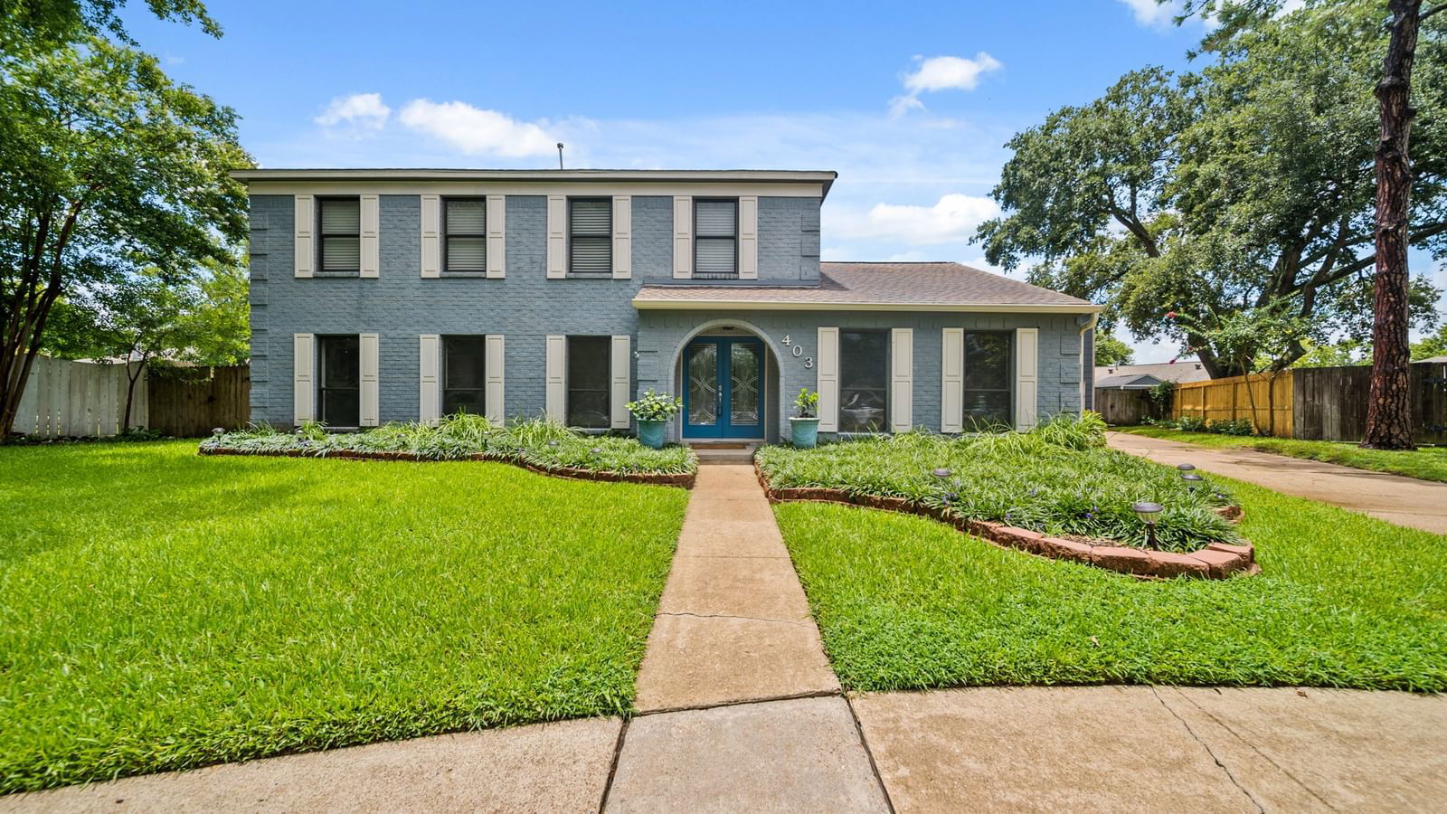 Real estate property located at 403 Redway, Harris, Pipers Meadow, Houston, TX, US