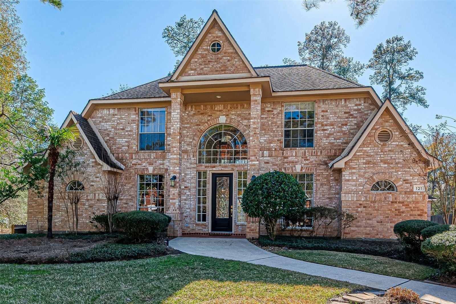 Real estate property located at 121 Shadowpoint, Montgomery, Wdlnds Village Cochrans Cr, The Woodlands, TX, US