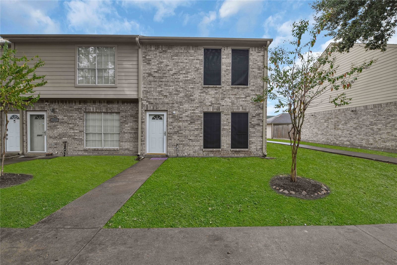 Real estate property located at 1019 Birnham Woods, Harris, Birnham Woods T/H Sec 01 Prcl, Pasadena, TX, US