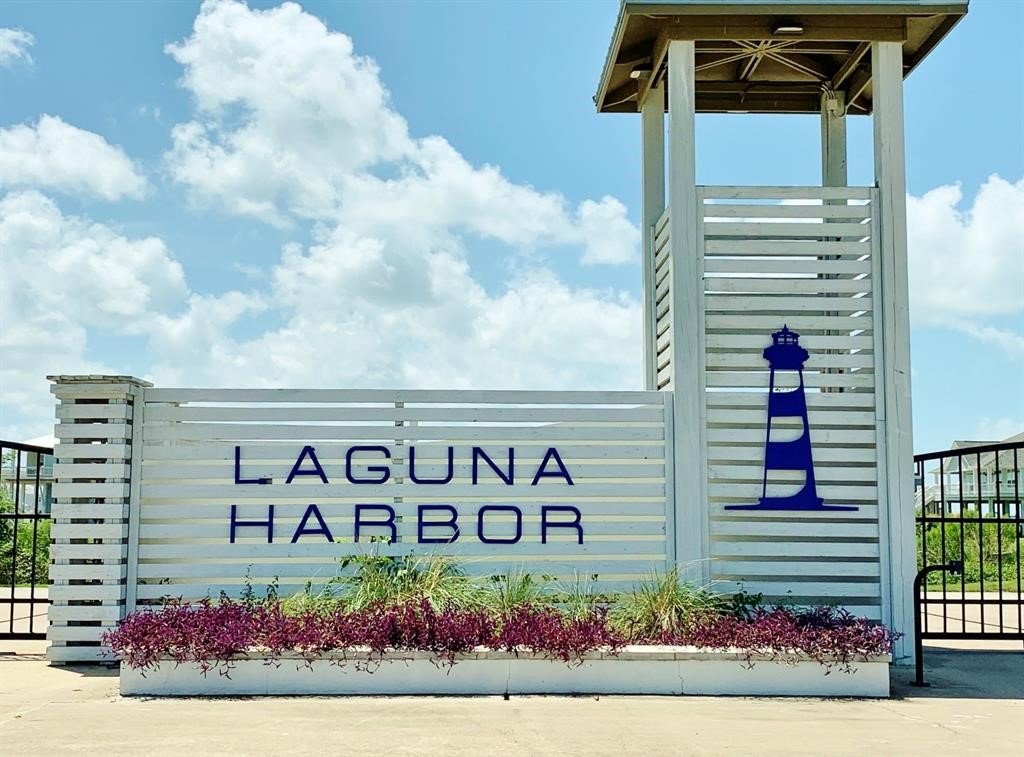 Real estate property located at 1921 Laguna Harbor Cove, Galveston, Laguna Harbor 2005,, Port Bolivar, TX, US
