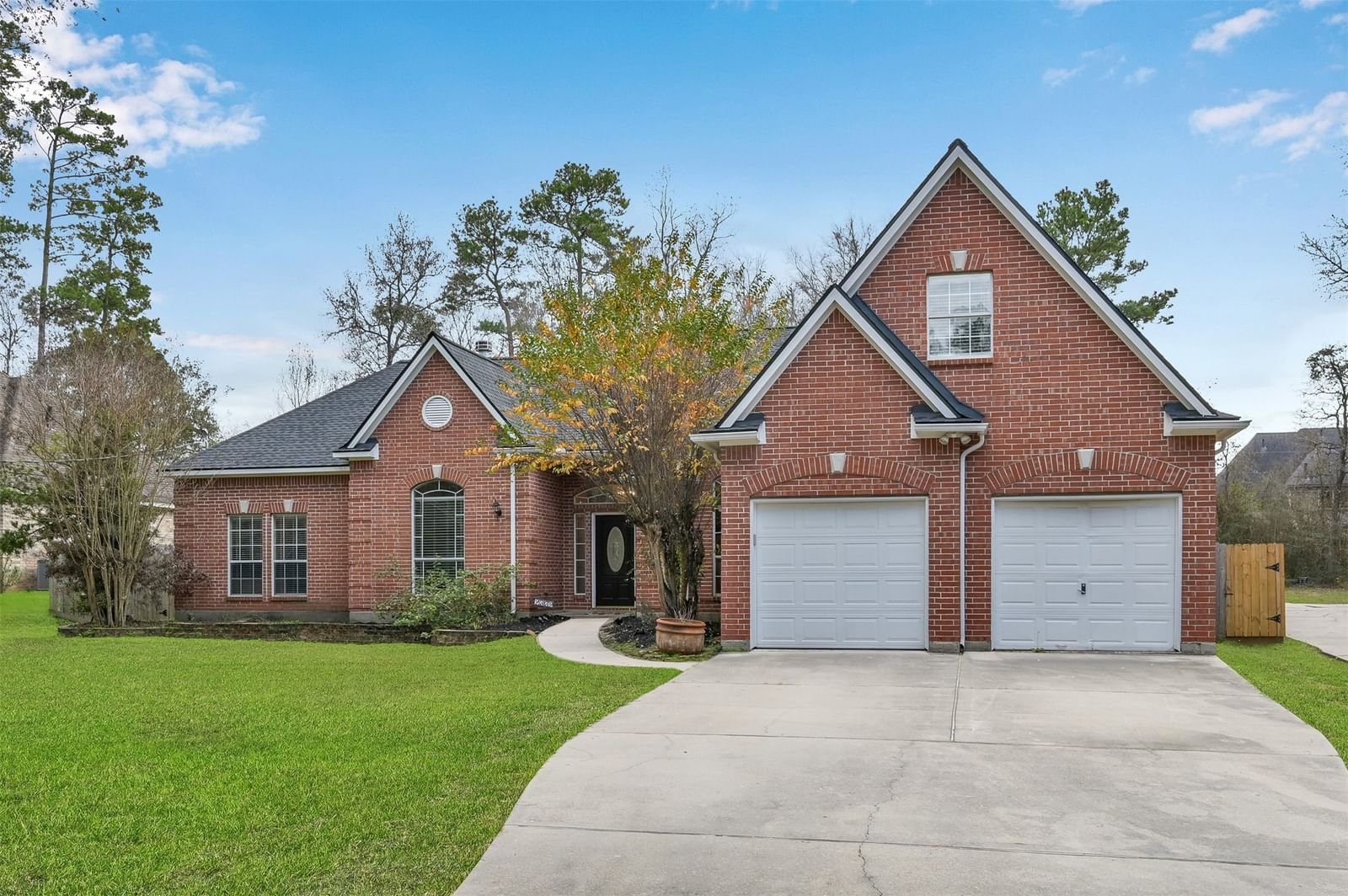 Real estate property located at 2332 Cobblecreek, Montgomery, Carriage Hills 01, Conroe, TX, US