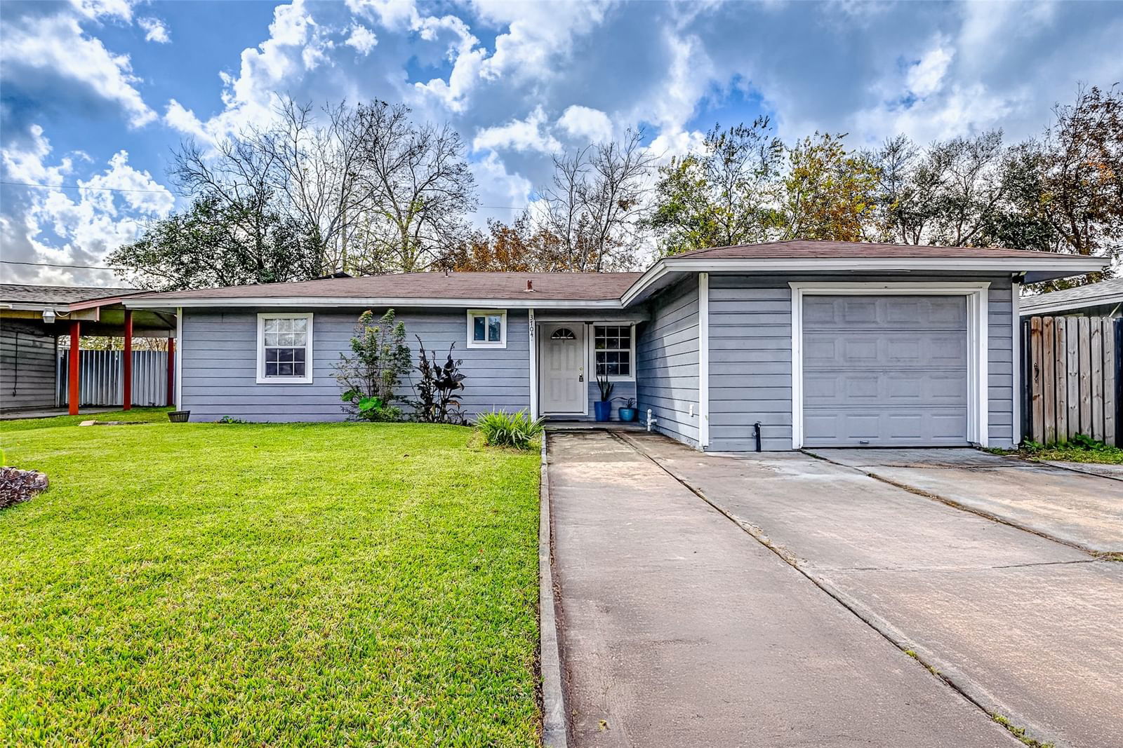 Real estate property located at 3704 Malone, Harris, Bennett Estates, Pasadena, TX, US