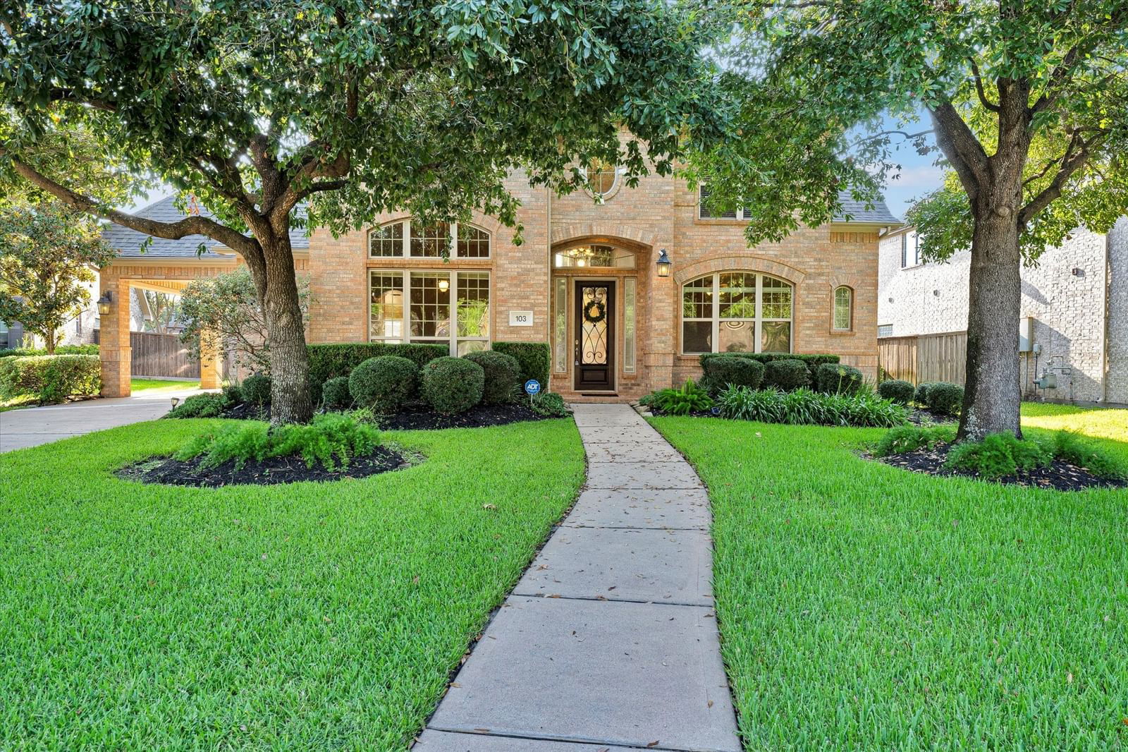 Real estate property located at 103 Windcrest, Harris, Wyndham Lake Sec 01, Jersey Village, TX, US