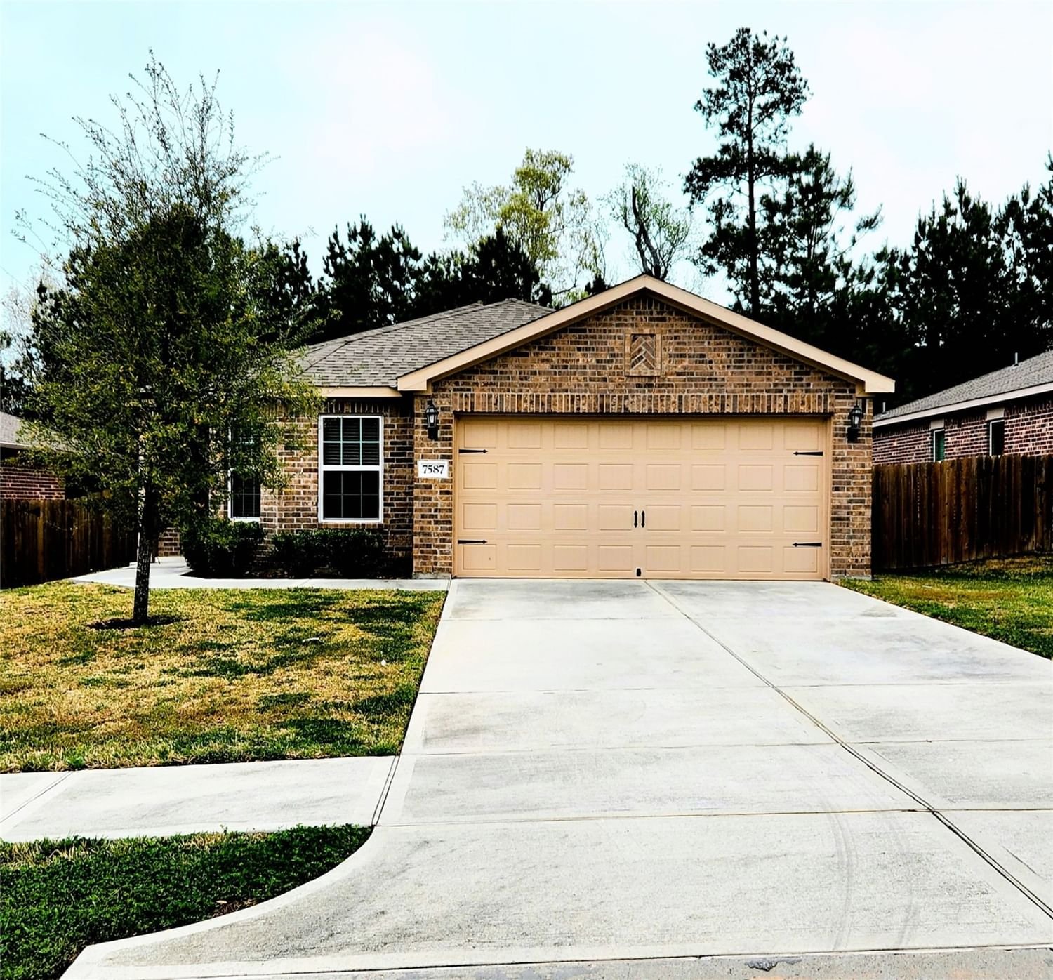 Real estate property located at 7587 Fettle, Montgomery, Chase Run 02, Conroe, TX, US