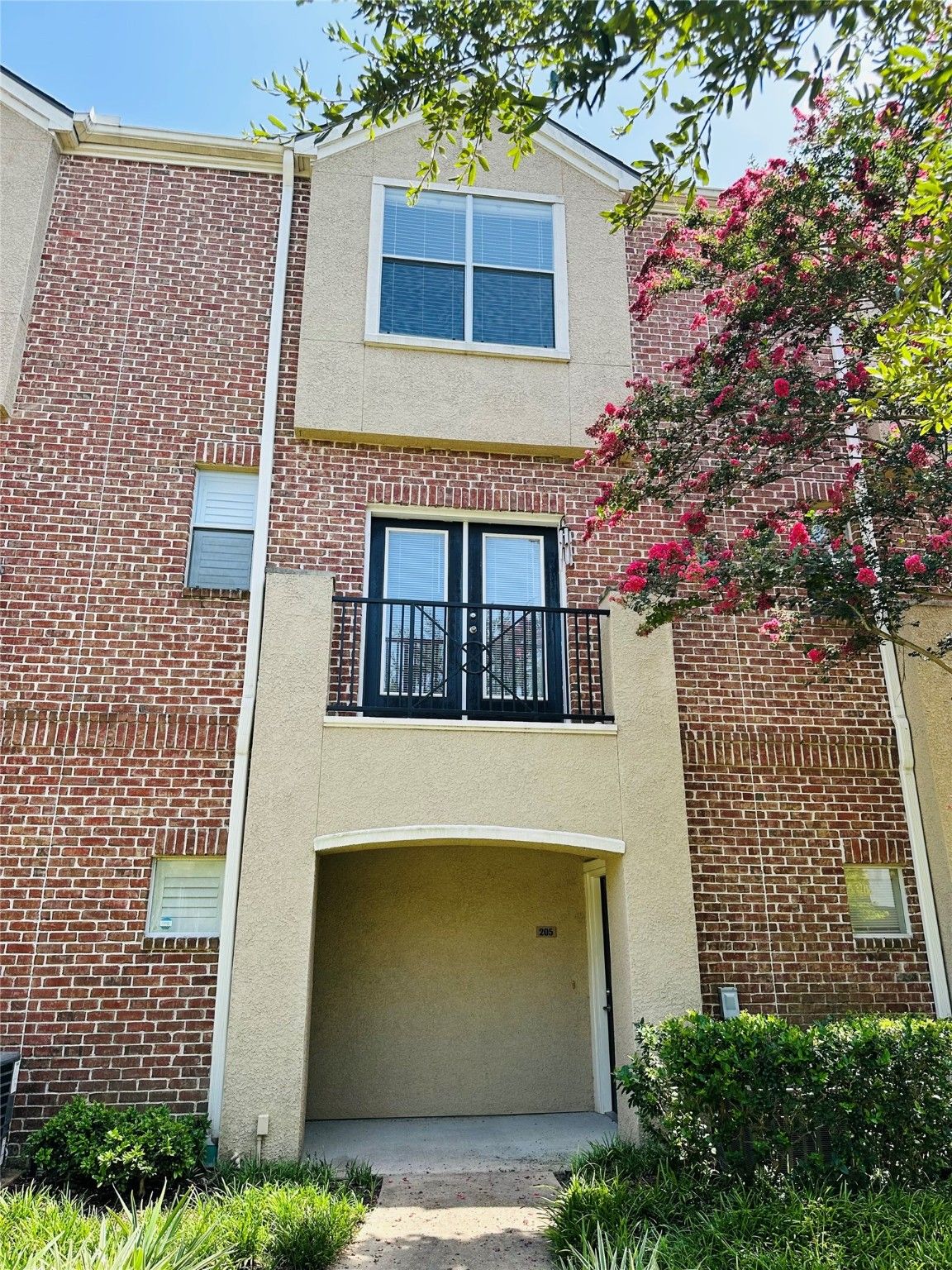 Real estate property located at 12707 Boheme #205, Harris, Houston, TX, US