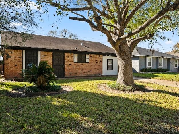 Real estate property located at 3203 Wuthering Heights, Harris, Glen Iris Sec 02 R/P, Houston, TX, US