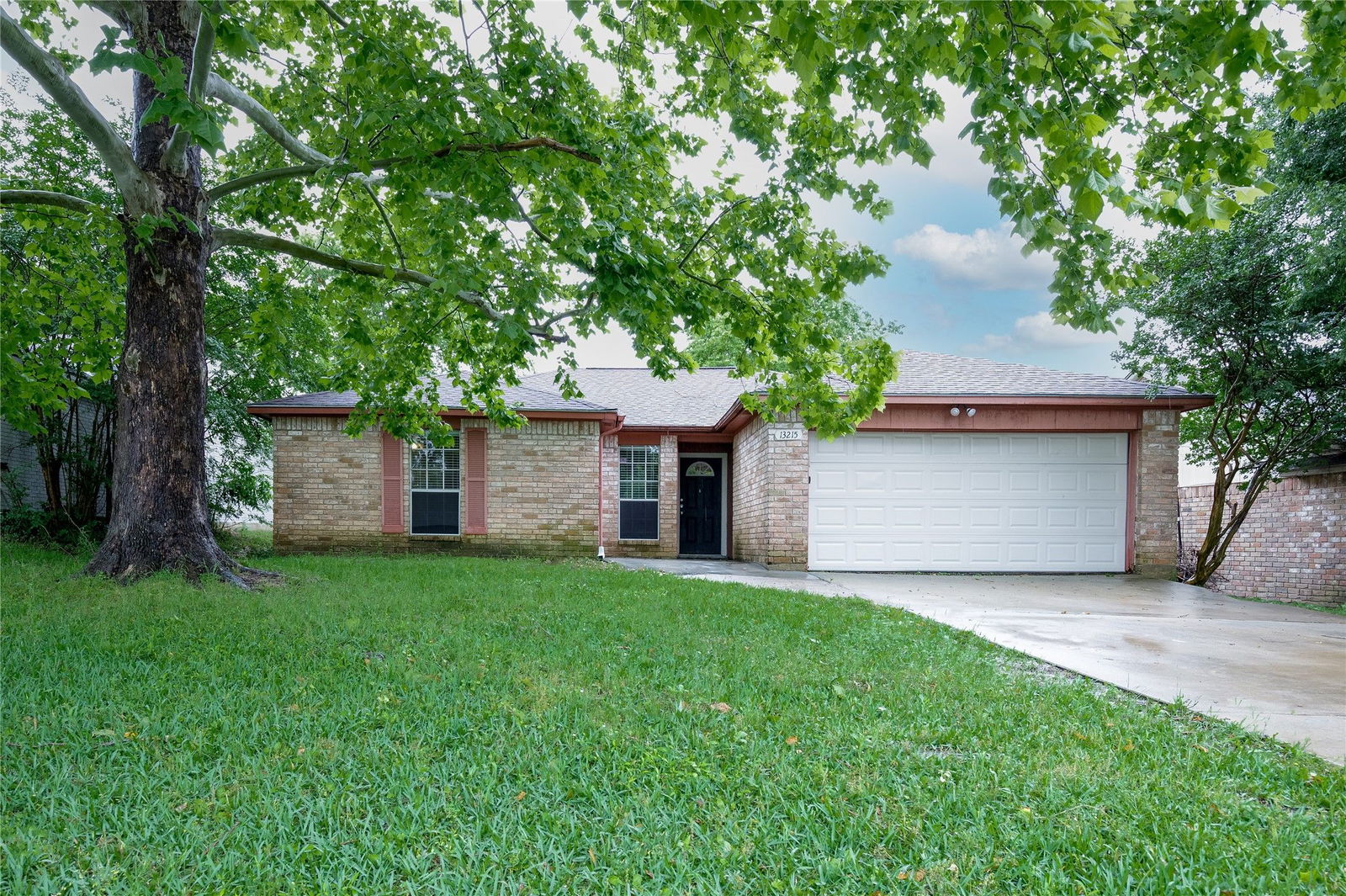 Real estate property located at 13215 Lake Breeze, Montgomery, Willis, TX, US