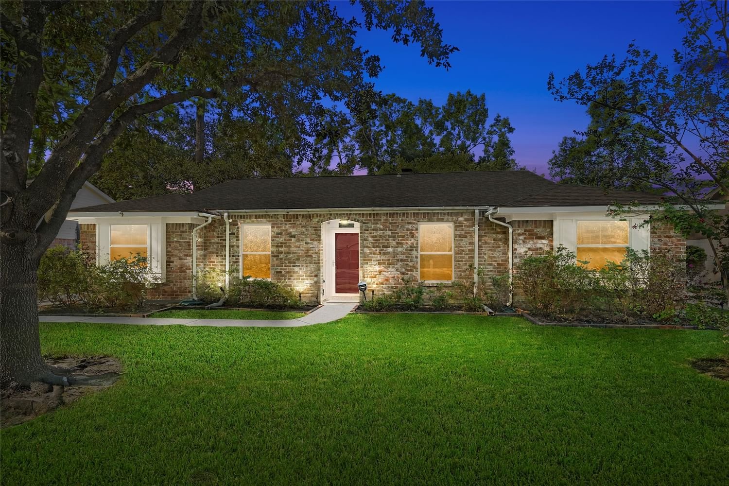 Real estate property located at 25407 Lynbriar, Harris, Spring, TX, US