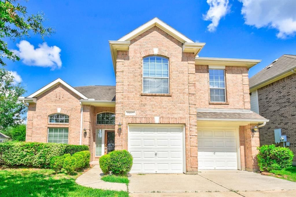 Real estate property located at 15007 Rockdale Bridge, Fort Bend, Woodbridge Of Fbc Sec 16, Sugar Land, TX, US