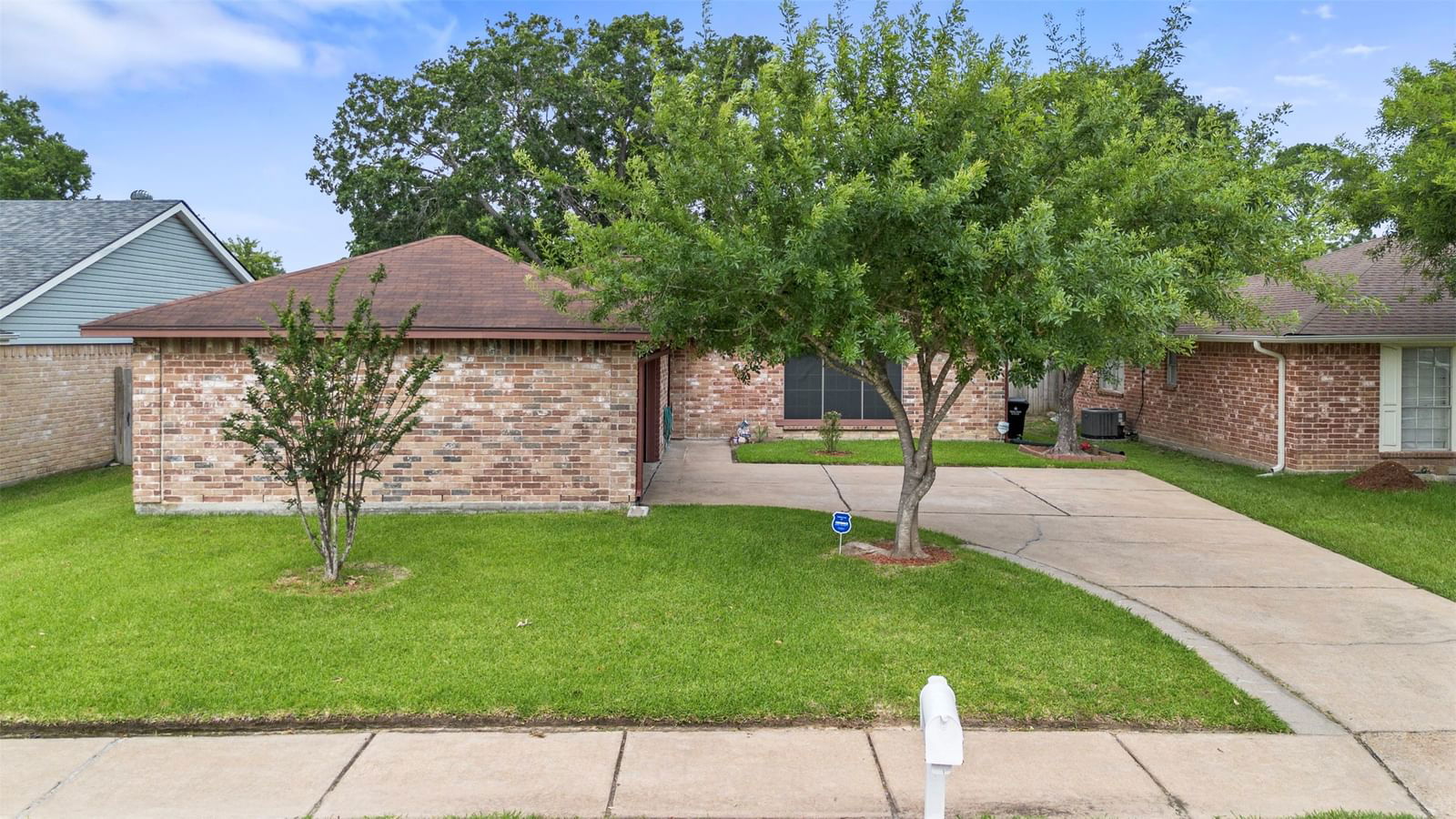 Real estate property located at 7335 Crystalglen, Harris, Sommerall Sec 02, Houston, TX, US