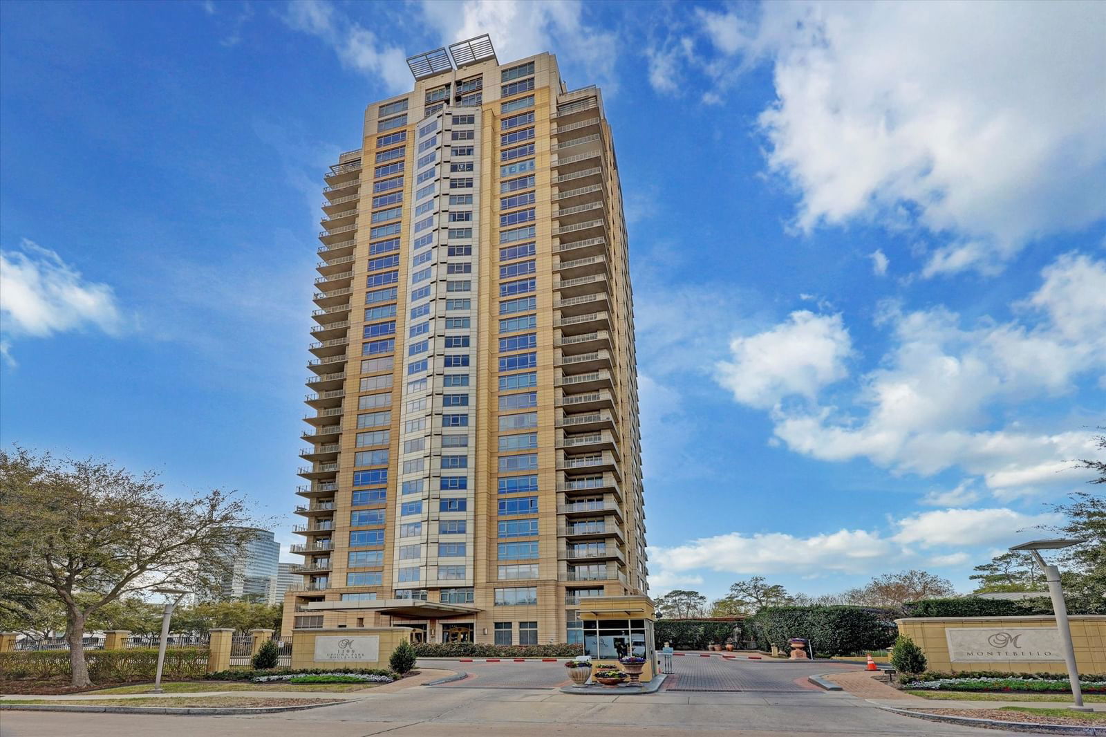 Real estate property located at 1100 Uptown Park #184, Harris, Montebello Condo, Houston, TX, US