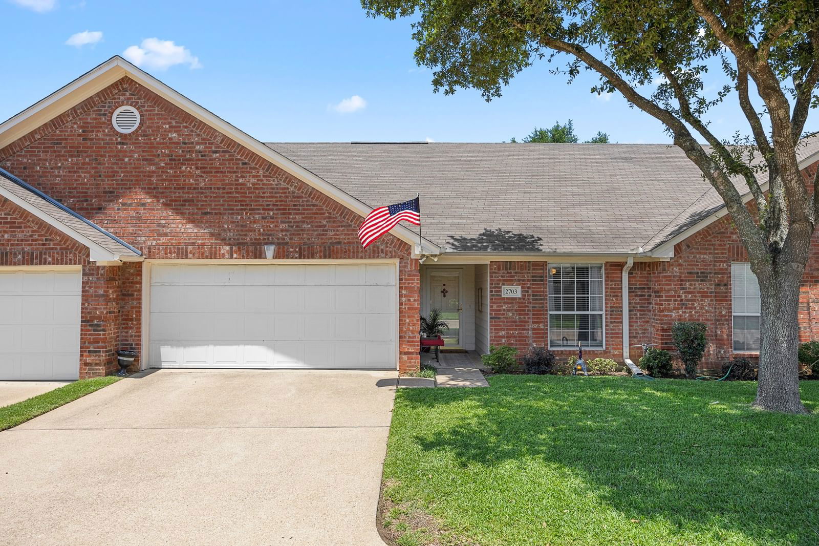 Real estate property located at 5401 Hollytree #2703, Smith, Hamilton Park, Tyler, TX, US