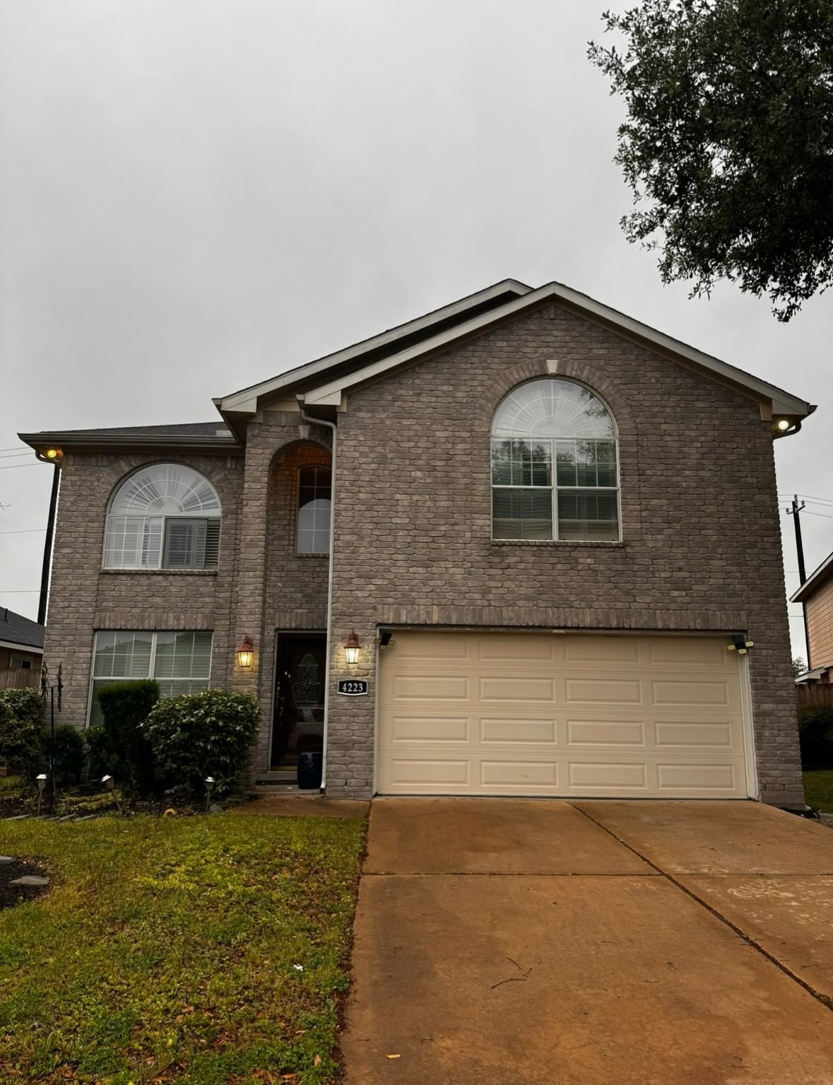 Real estate property located at 4223 Bluestem, Harris, Brentwood Place, Houston, TX, US