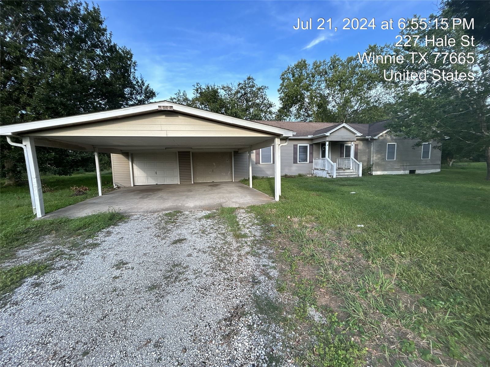 Real estate property located at 227 Hale, Chambers, Koch Sub, Winnie, TX, US