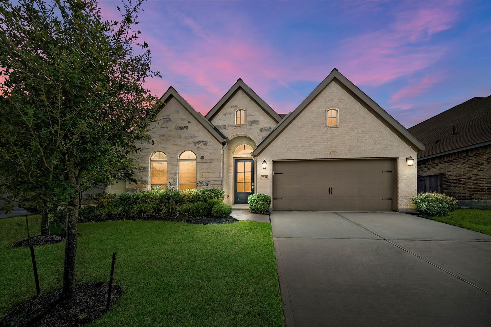 Real estate property located at 3218 Skylark Valley, Harris, Royal Brook, Porter, TX, US