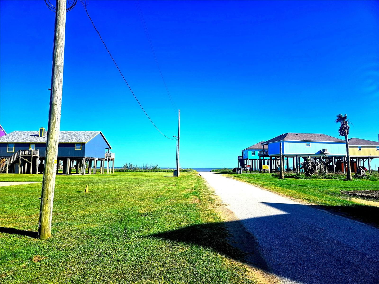 Real estate property located at 986 Smith, Galveston, Hughes Frank A Sub Of Lt 7 C, Gilchrist, TX, US