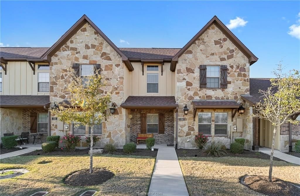 Real estate property located at 114 Tang Cake, Brazos, The Barracks II Ph 108, College Station, TX, US