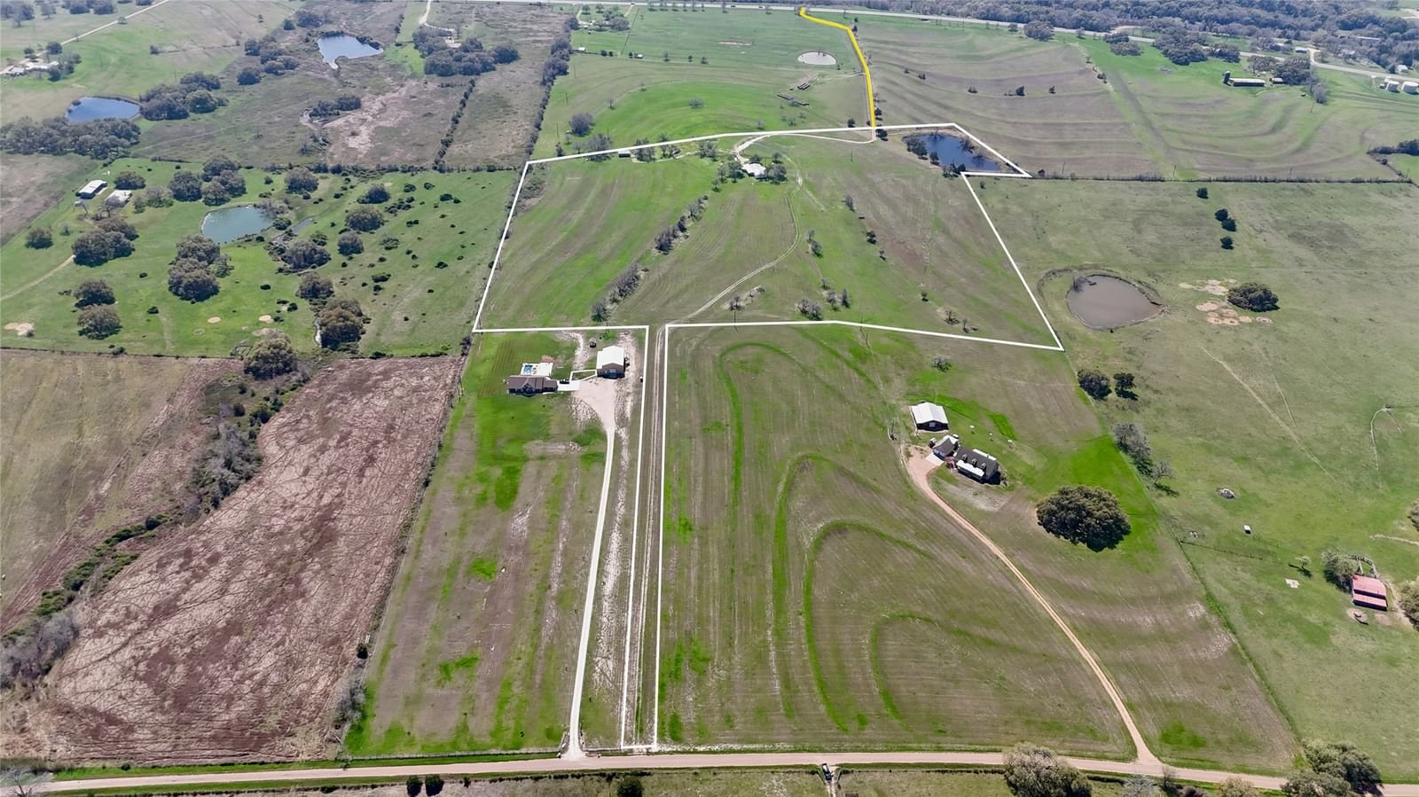 Real estate property located at 2301 US Highway 90, Fayette, Muldoon, Flatonia, TX, US