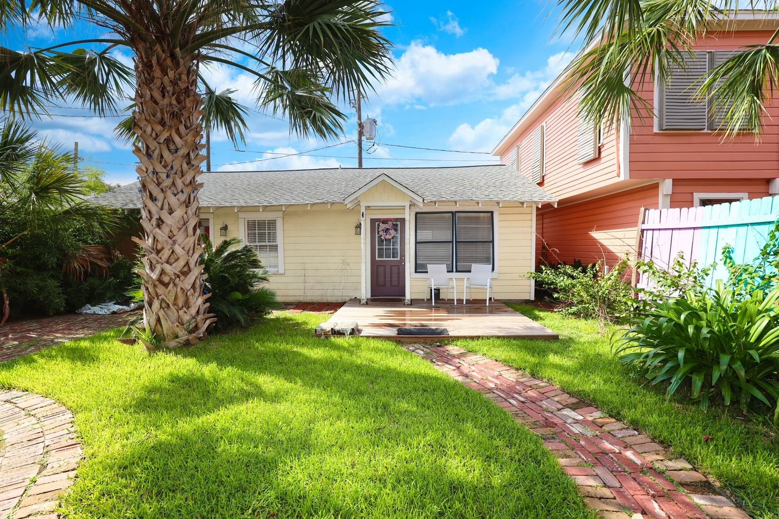 Real estate property located at 2520 Avenue P 1/2 Rear, Galveston, Galveston, Galveston, TX, US