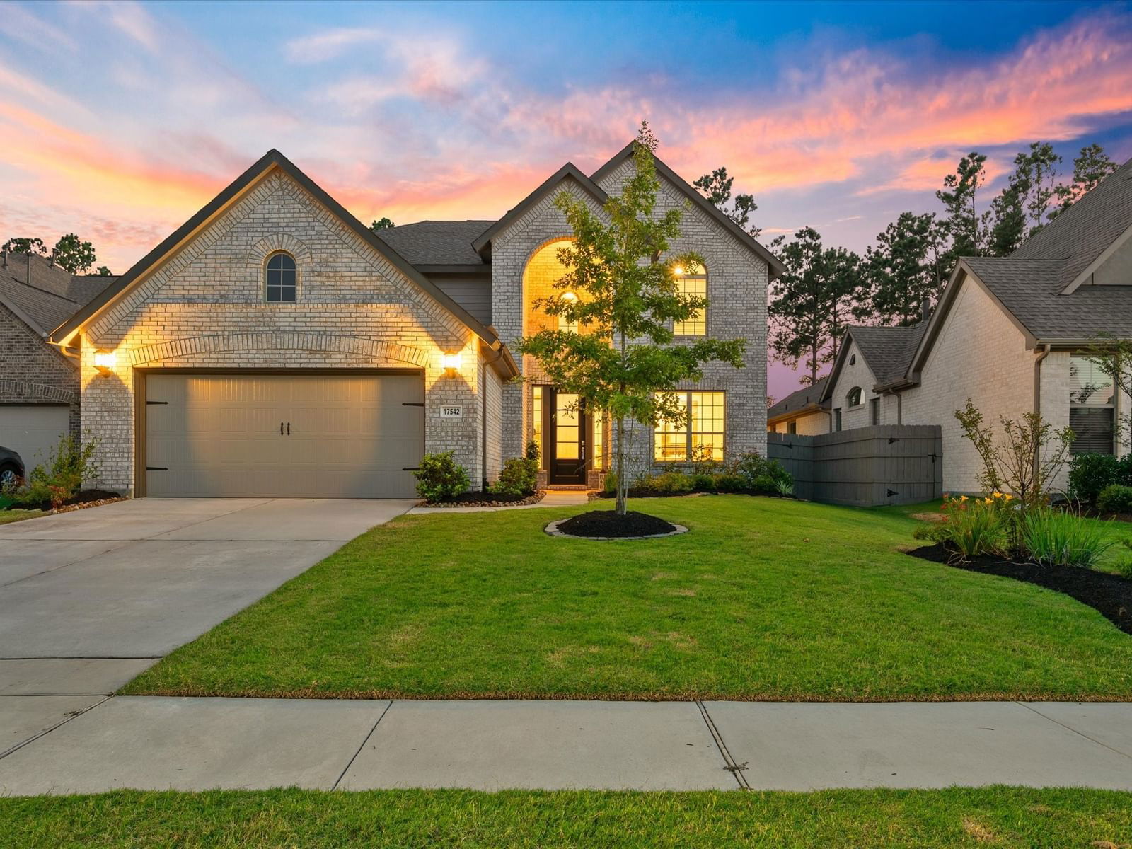 Real estate property located at 17542 Sunset Skies, Montgomery, Artavia 02, Conroe, TX, US