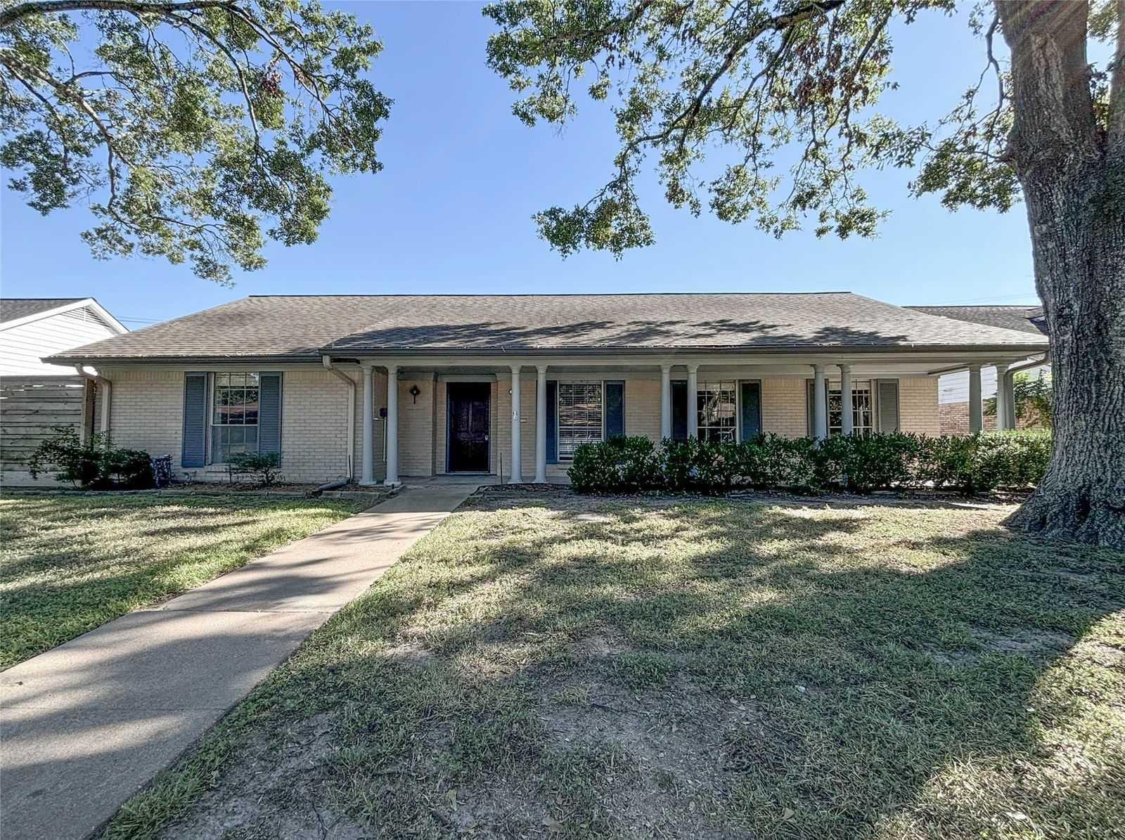 Real estate property located at 7915 Twin Hills, Harris, Braeburn Valley Sec 04, Houston, TX, US