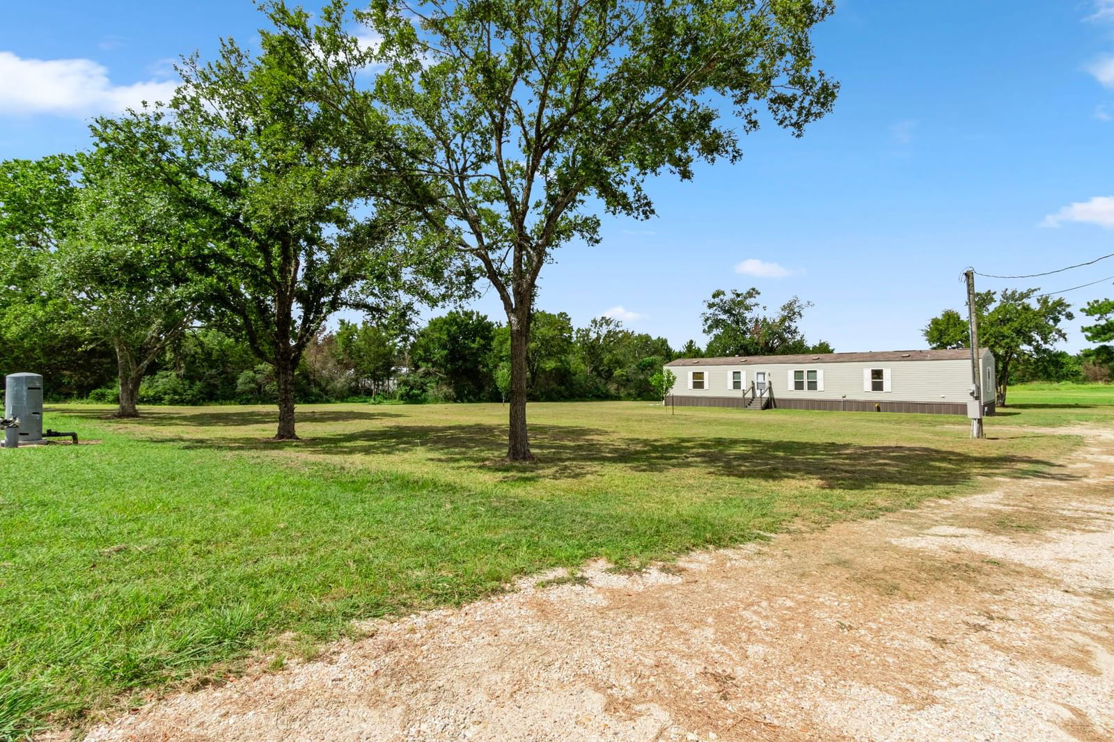 Real estate property located at 25929 Fm 39, Grimes, A0038 M MC DOWELL, TRACT 13-8, ACRES 2.5, Iola, TX, US