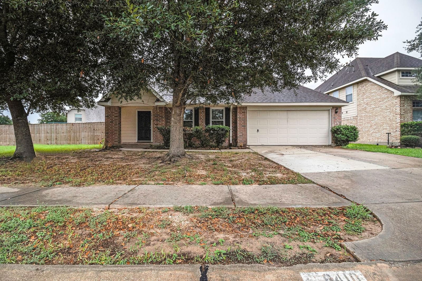 Real estate property located at 6410 Larrycrest, Brazoria, Cypress Village Sec 1-2, Pearland, TX, US