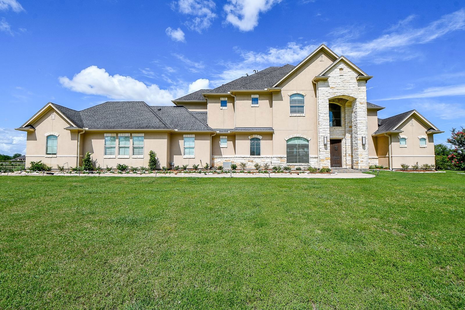 Real estate property located at 1810 Man O War, Fort Bend, Grand River Sec 1, Richmond, TX, US