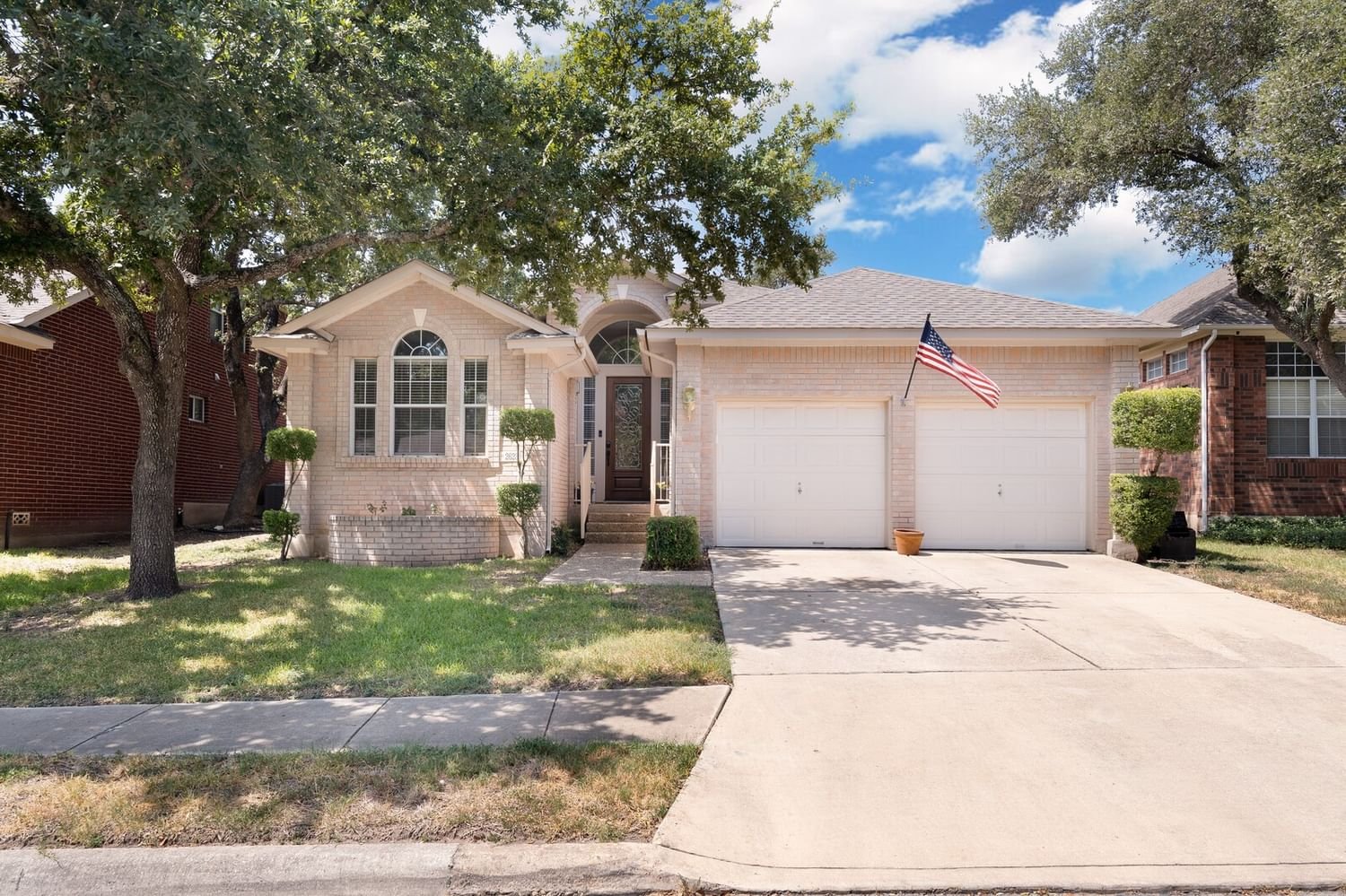 Real estate property located at 2623 Lakehills, Bexar, San Antonio, TX, US