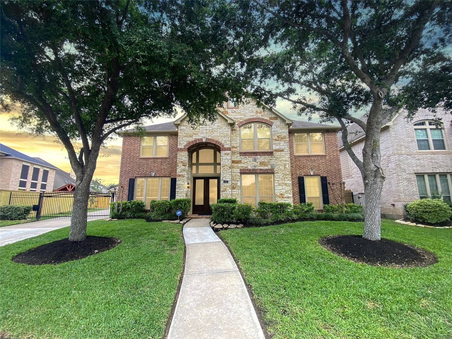 Real estate property located at 13807 Lakewater, Fort Bend, Shadow Creek Ranch, Pearland, TX, US