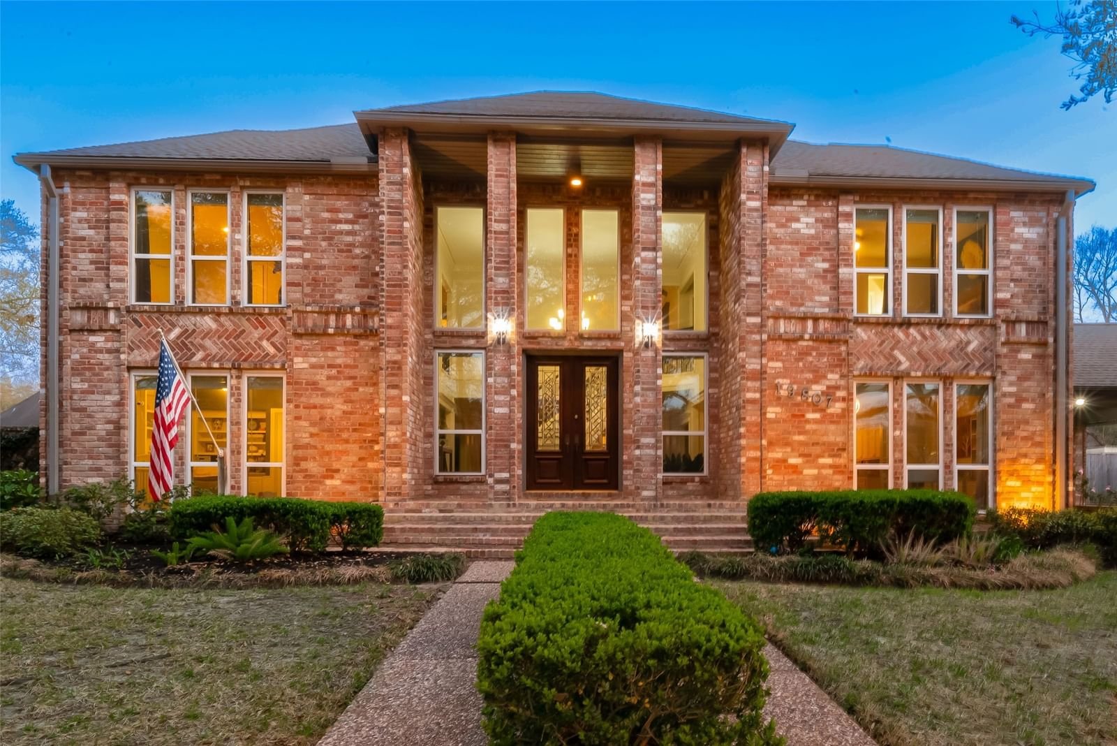 Real estate property located at 19807 Summerset, Harris, Green Trails Sec 01, Houston, TX, US
