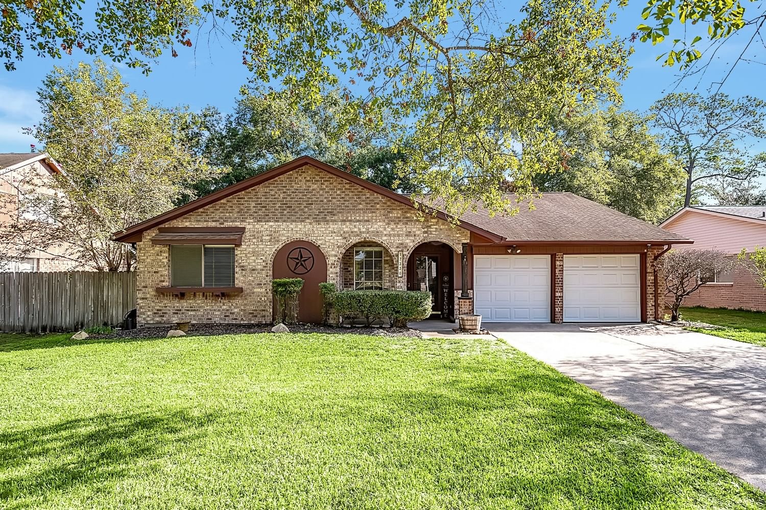 Real estate property located at 17330 Crestline, Harris, Humble, TX, US
