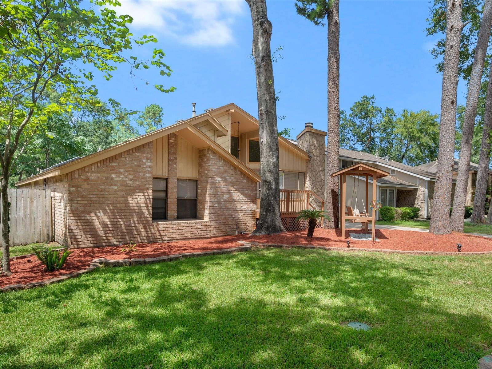 Real estate property located at 19534 Enchanted Oaks, Harris, Enchanted Oaks Sec 04 R/P, Spring, TX, US