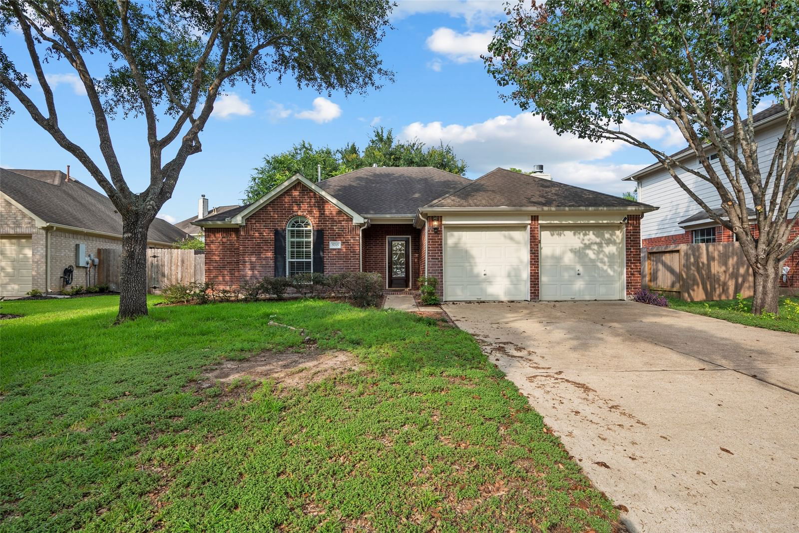 Real estate property located at 5715 Skydale, Fort Bend, Canyon Gate At The Brazos Sec 8, Richmond, TX, US