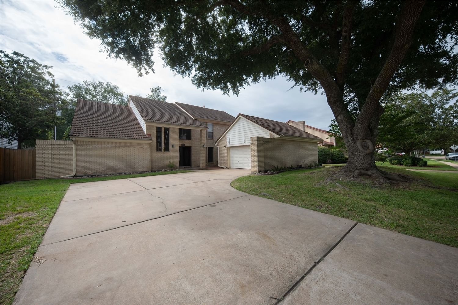 Real estate property located at 3014 Deer Creek, Fort Bend, Sugarwood, Sugar Land, TX, US