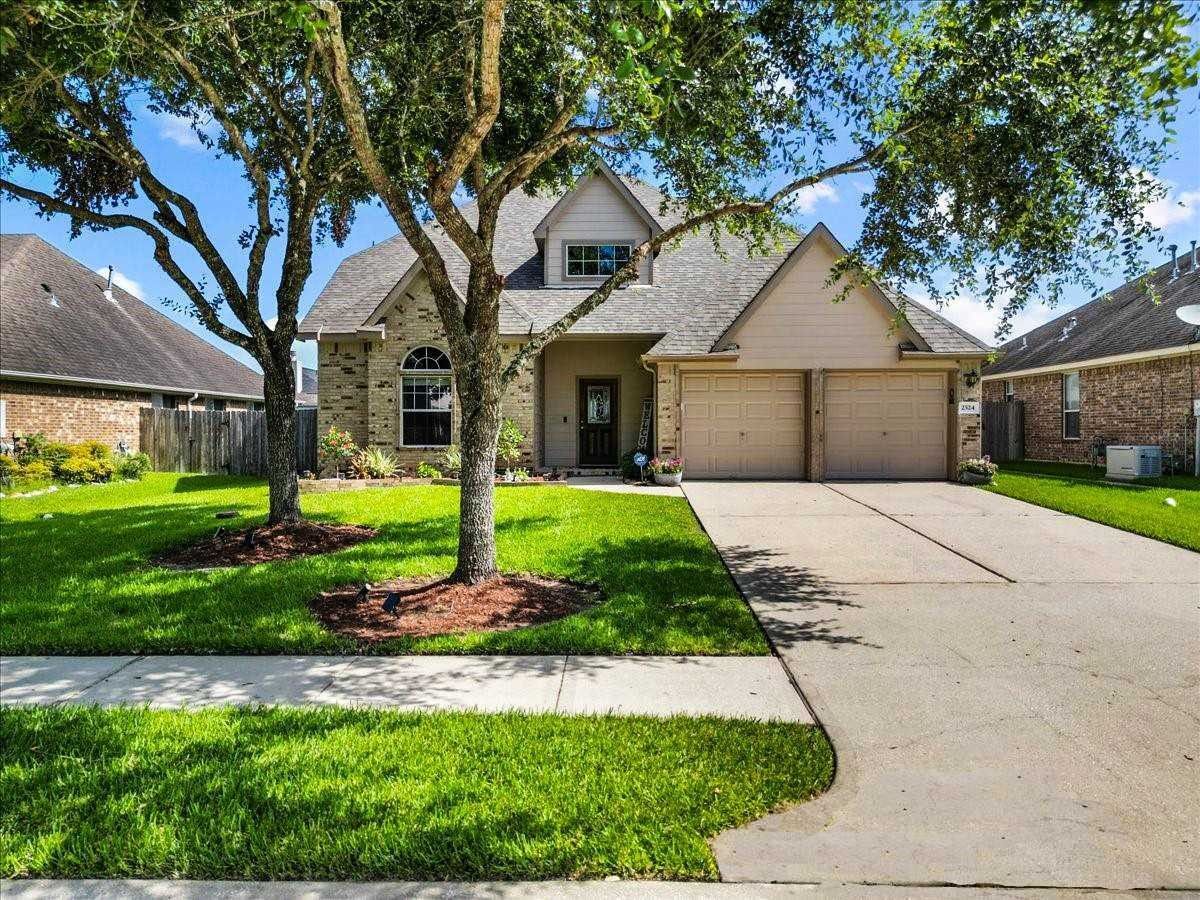 Real estate property located at 2524 Goldeneye, Galveston, Brittany Lakes Sec 14 2006, League City, TX, US